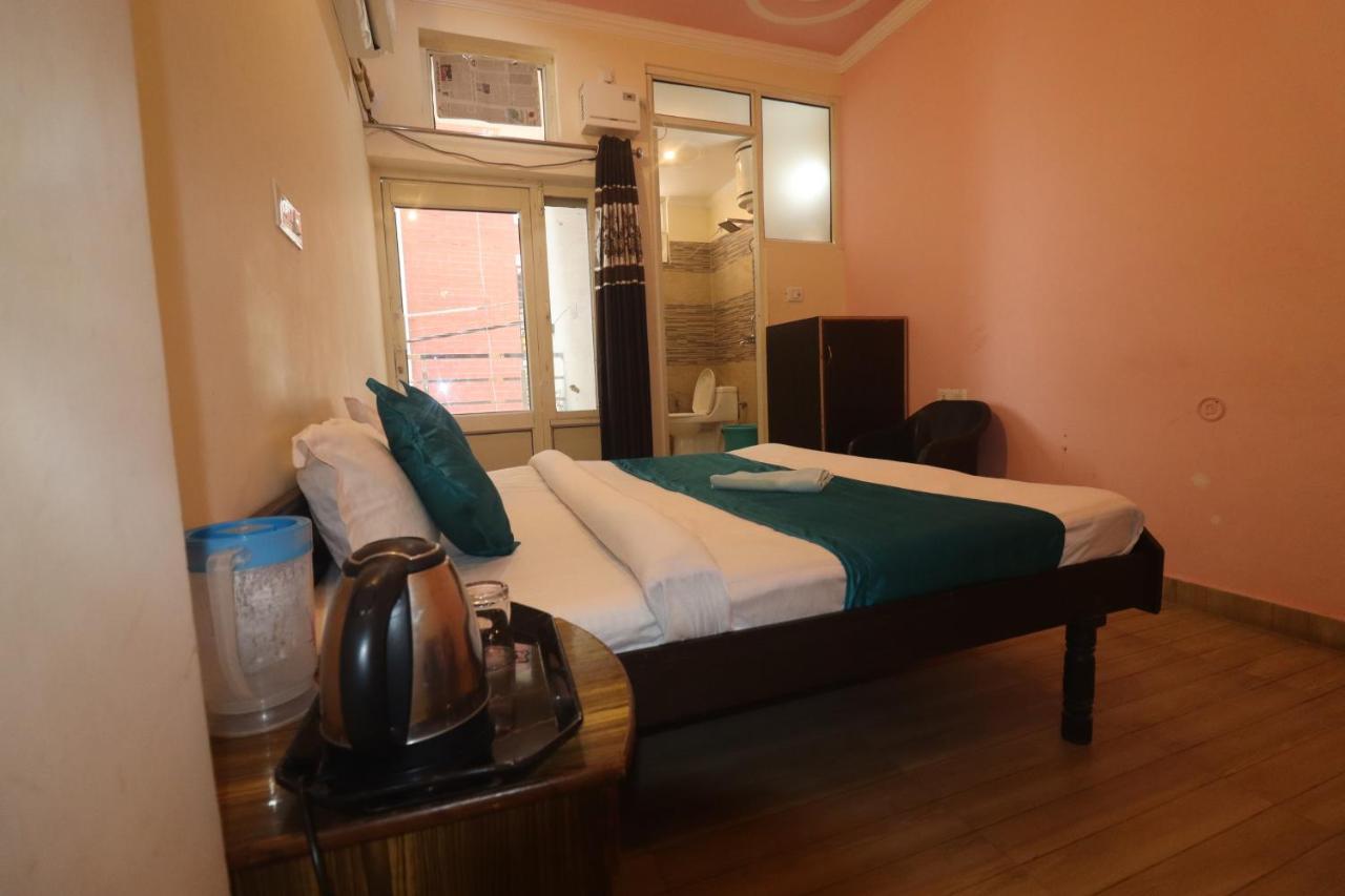 Triple One Hotel Tapovan Rishikesh,Near Laxman Jhula 外观 照片